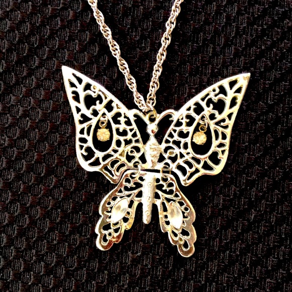 Vintage 1970’s Butterfly necklace. - Picture 1 of 6